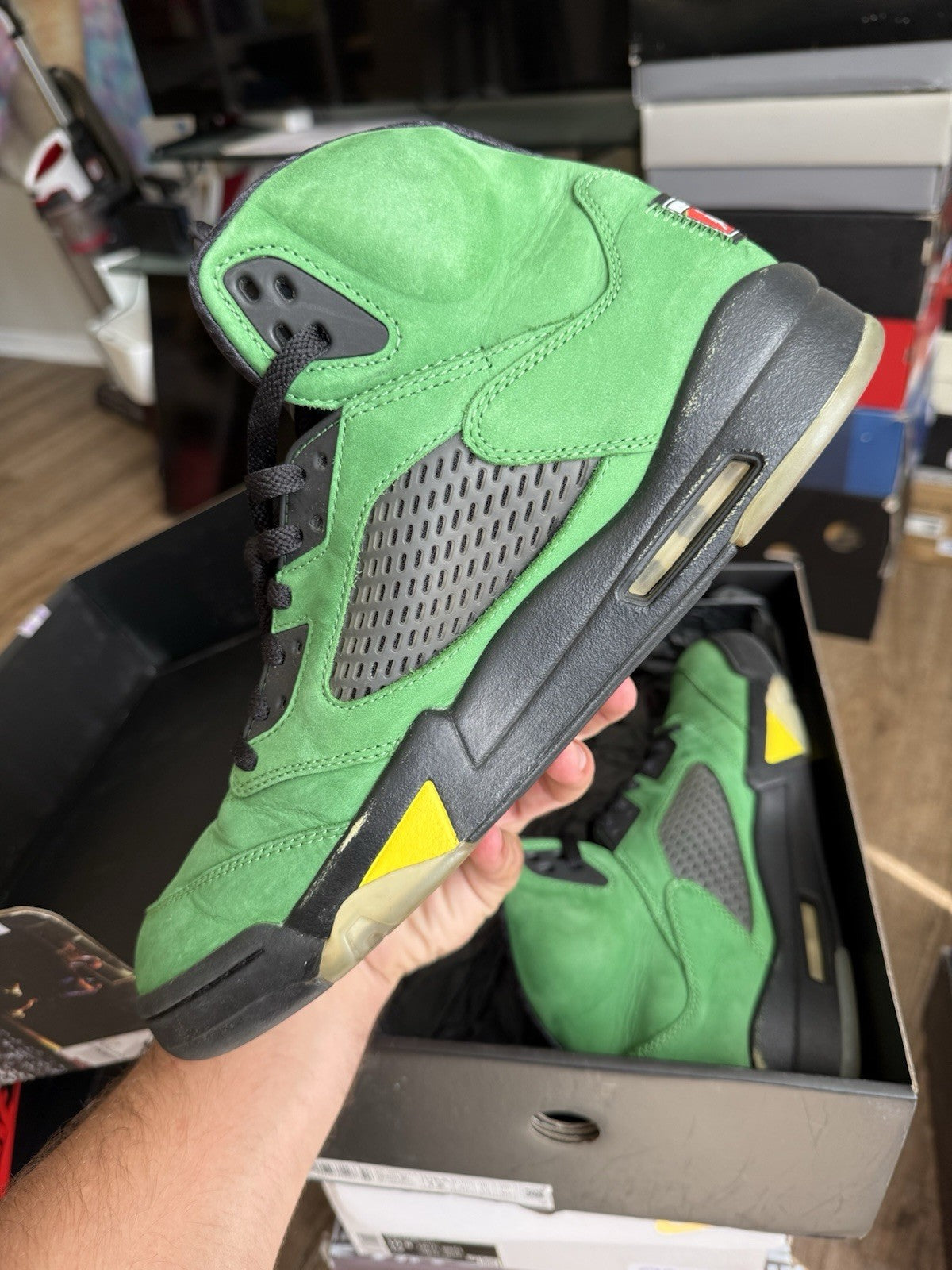 Size 12 - Jordan 5 Retro SE Oregon