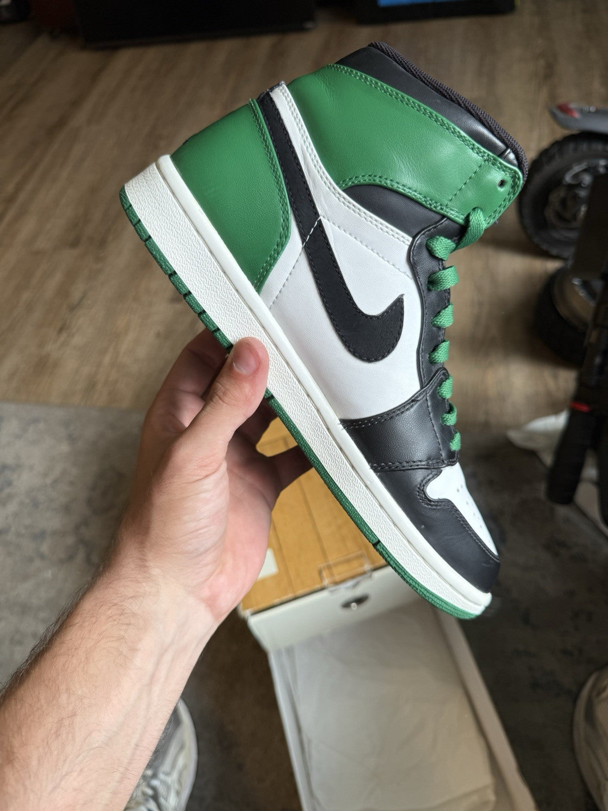 Size 7.5 - Air Jordan 1 Retro DMP High Bulls Celtics Pack (Lightly Worn)