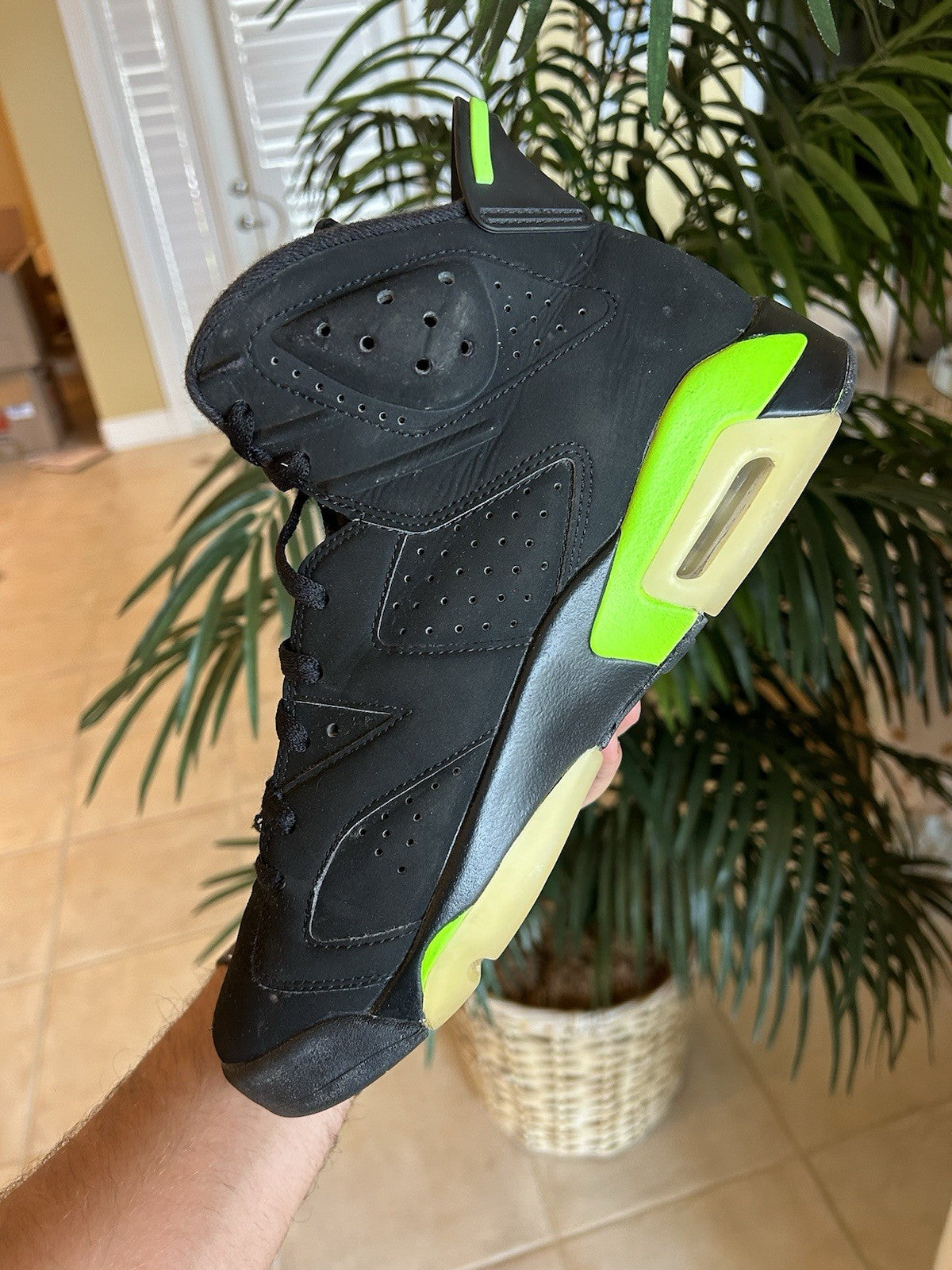 Air Jordan 6 Retro Electric Green 2021 Size 9