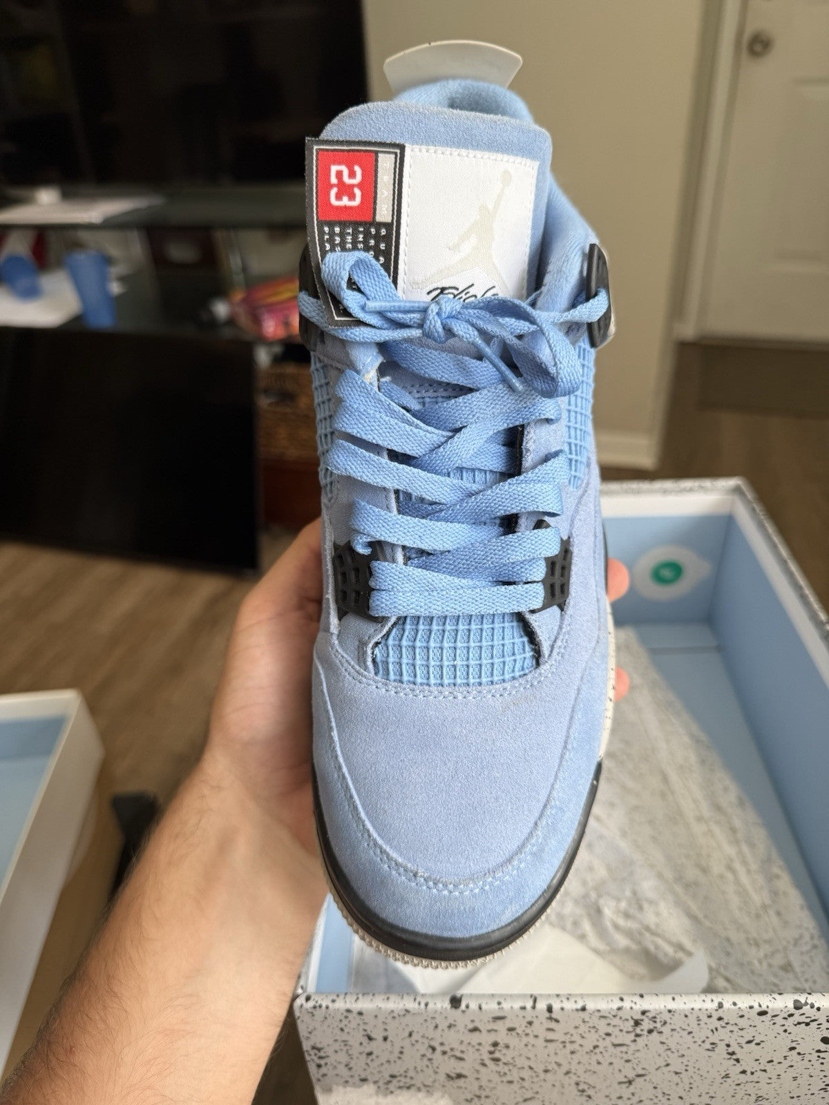 Size 10 - Jordan 4 Retro Mid University Blue