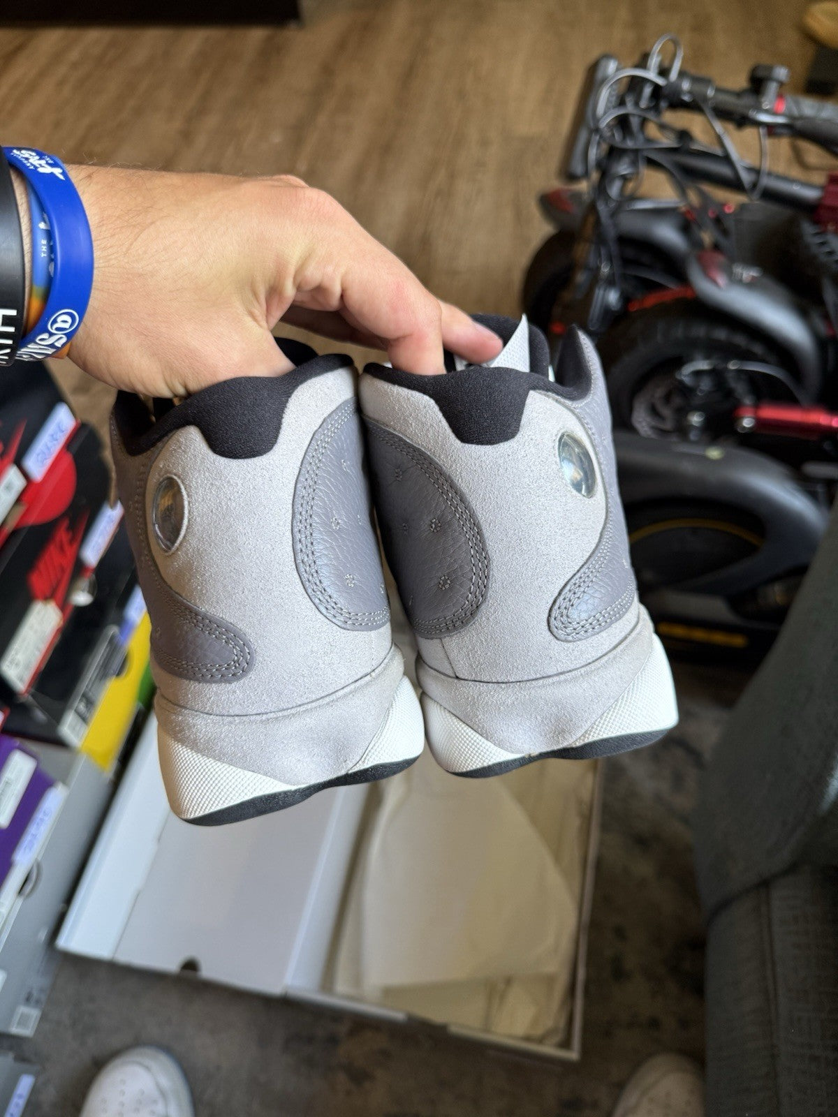 Size 8.5 - Air Jordan 13 Retro Atmosphere Grey