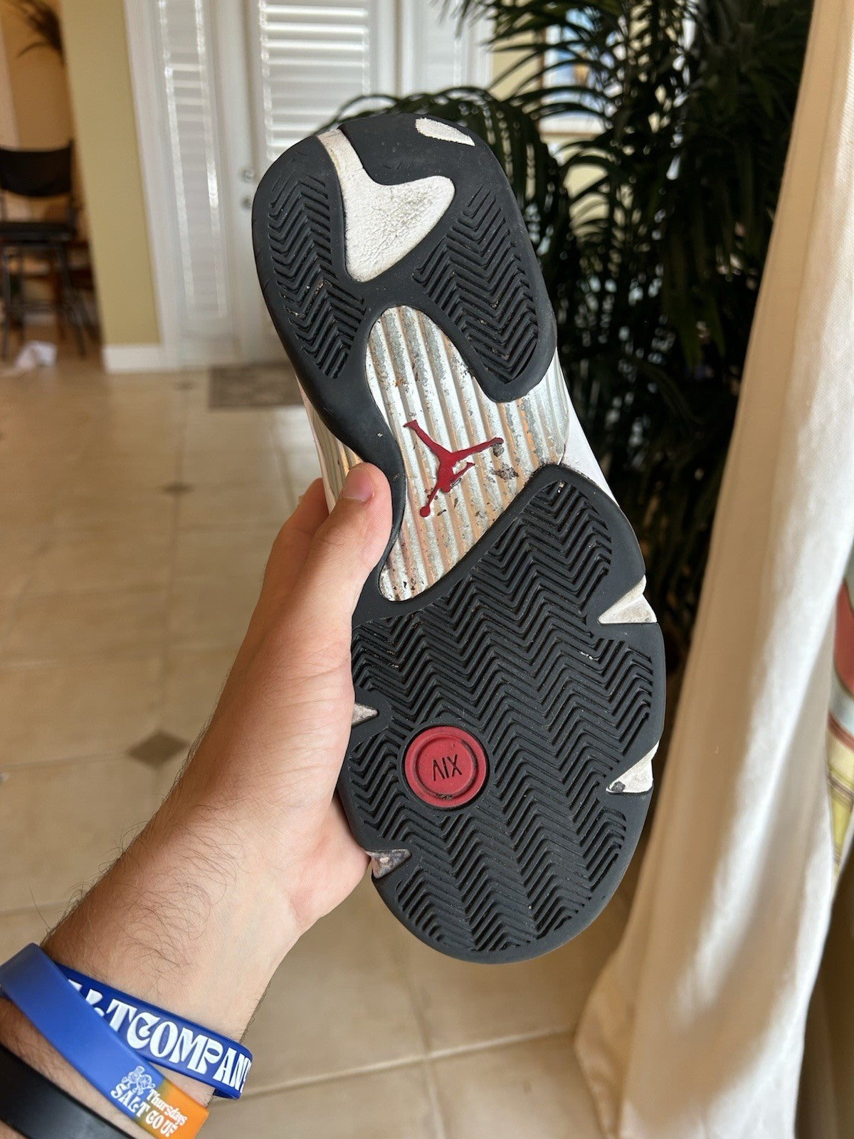 Air Jordan 14 Black Toe 2024 Size 9 487471-160
