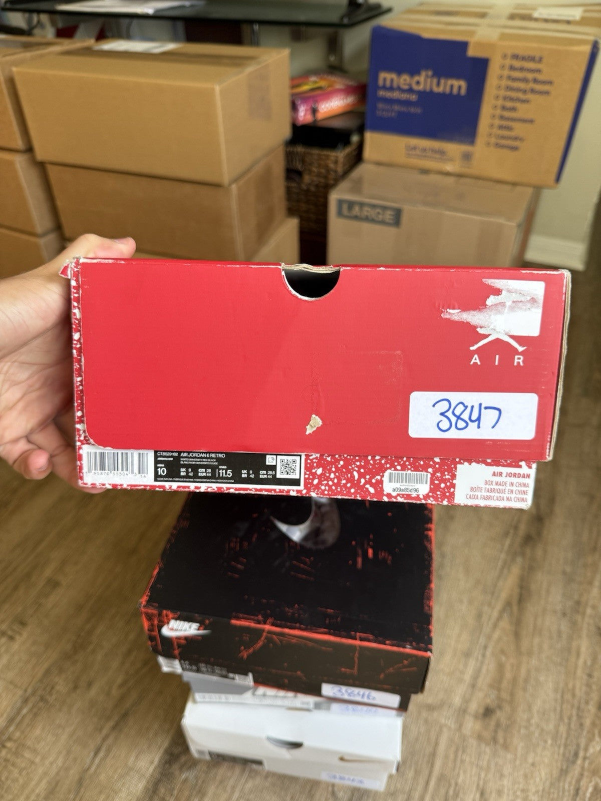 Size 10 - Jordan 6 Retro Red Oreo