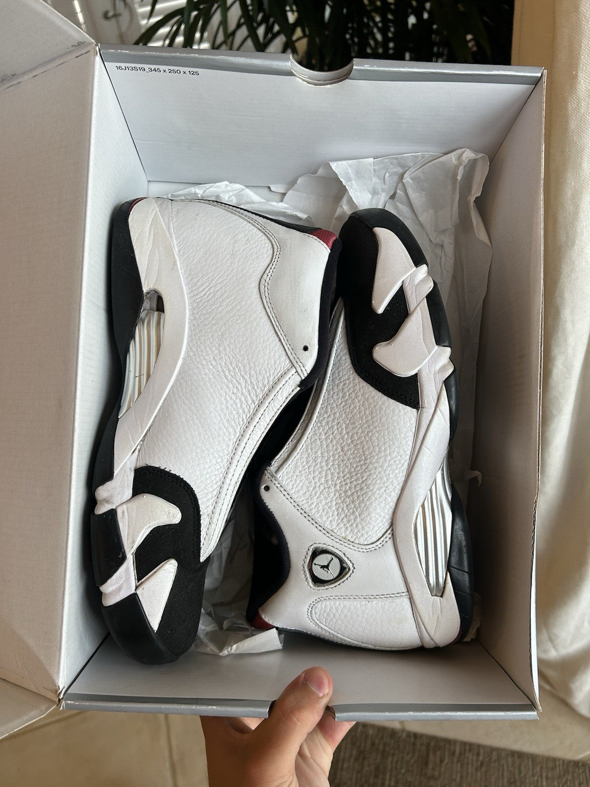 Air Jordan 14 Black Toe 2024 Size 9 487471-160