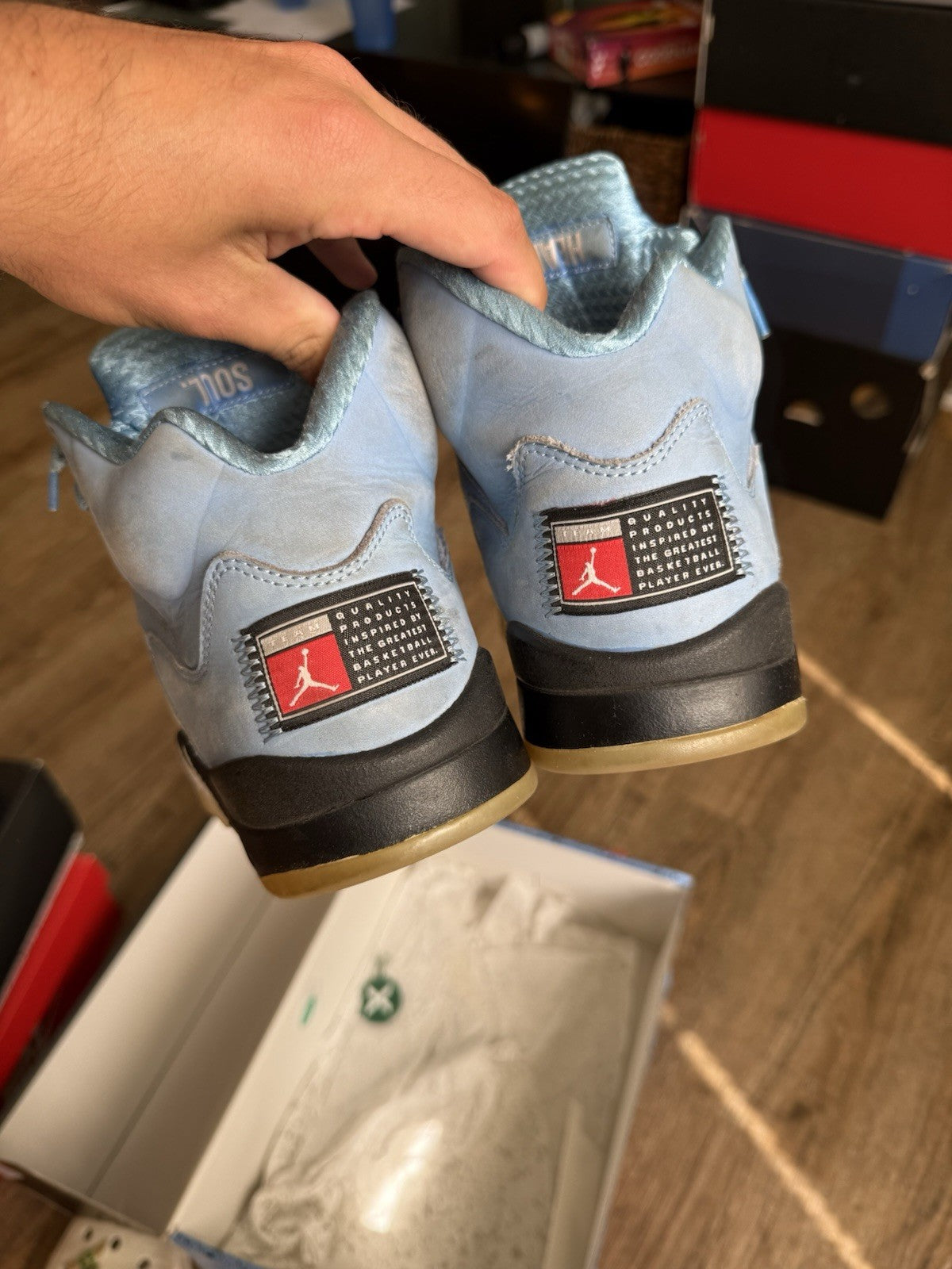 Size 9 - Jordan 5 Retro SE UNC
