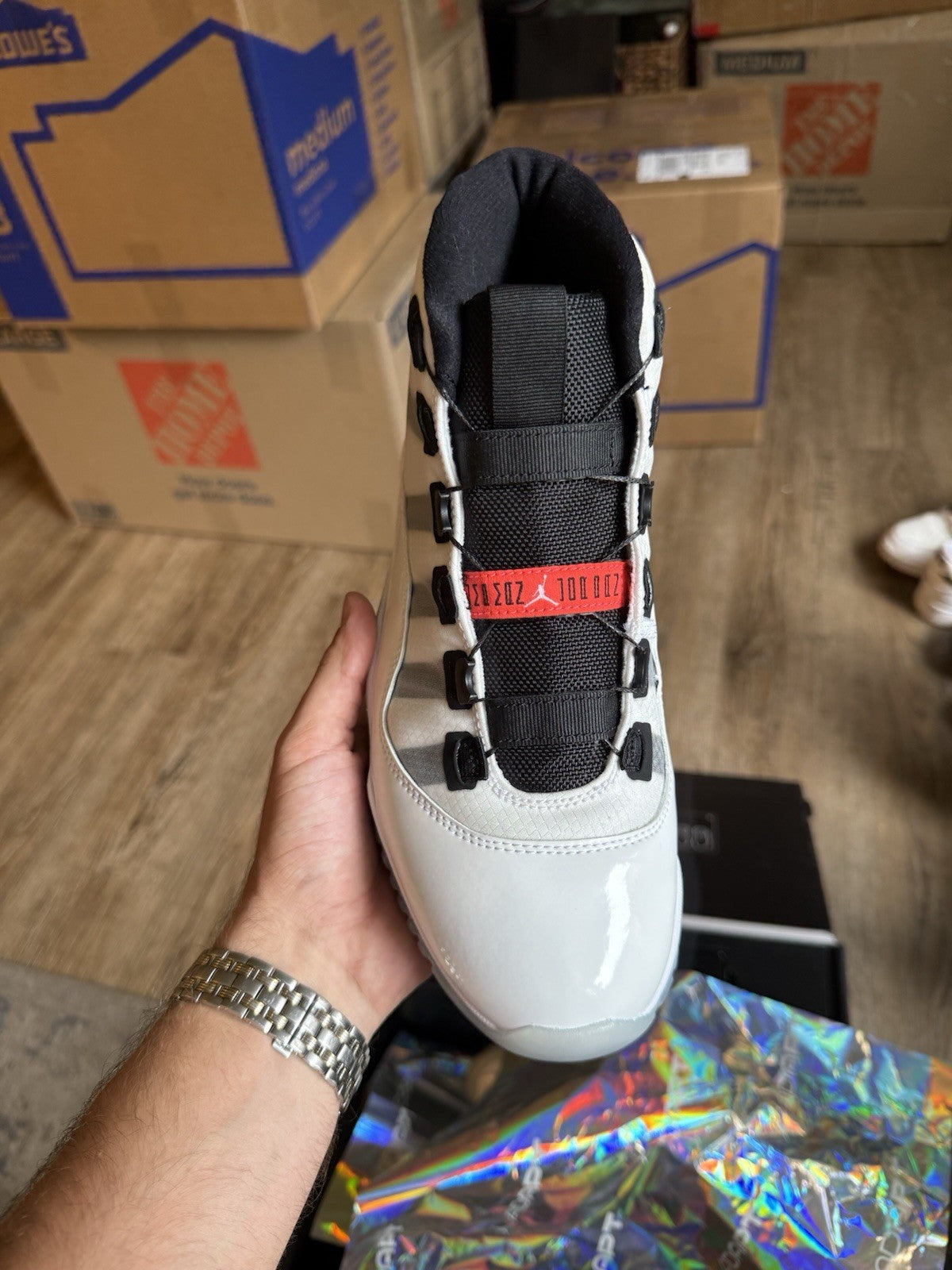 Size 8 - Air Jordan 11 Adapt White