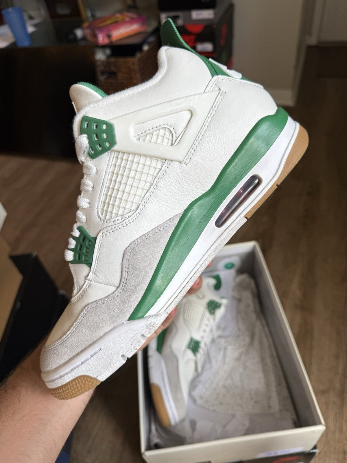 Size 9 - Jordan 4 Retro SP x Nike SB Mid Pine Green