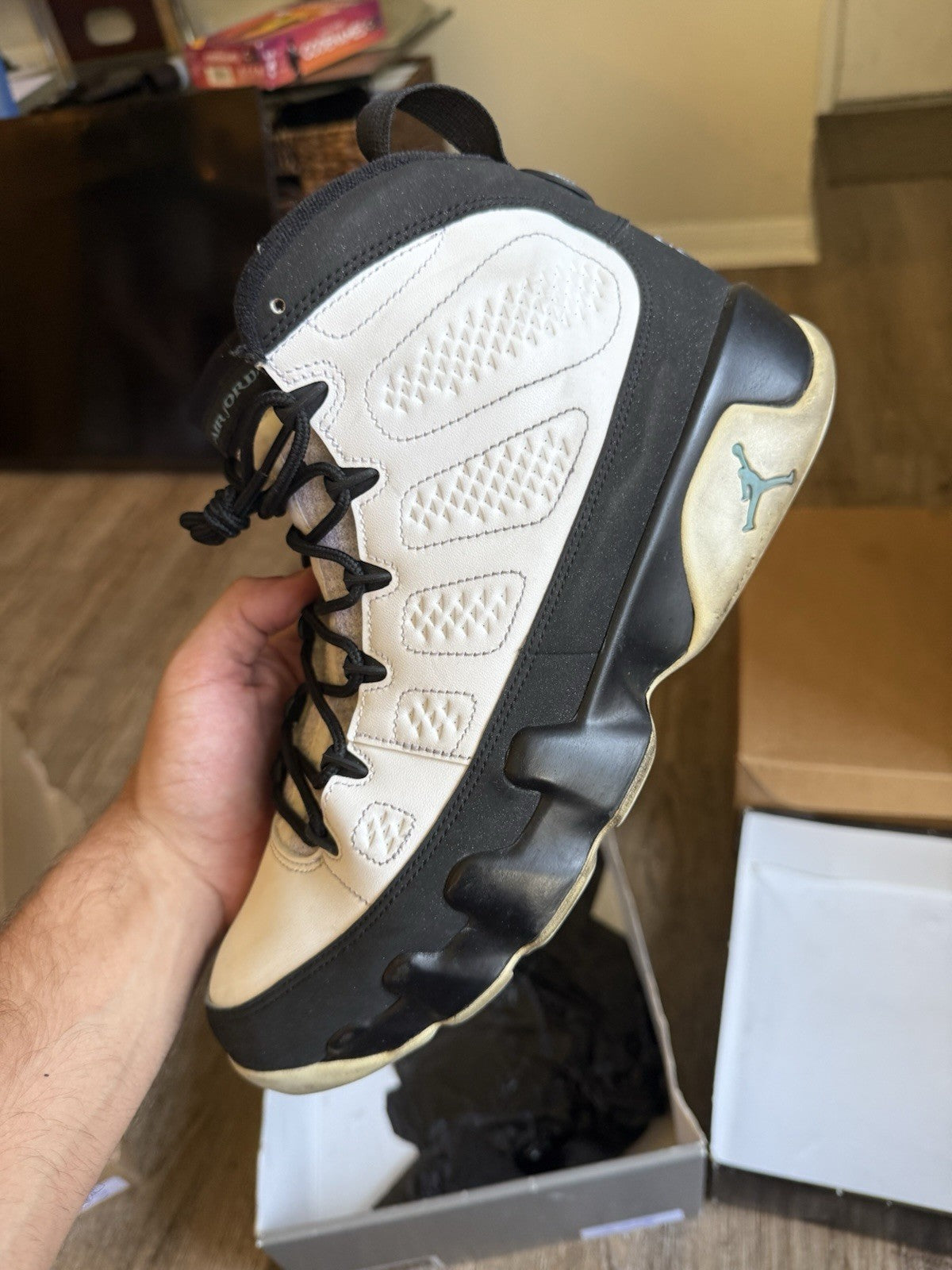 Size 10.5 - Jordan 9 Retro University Blue