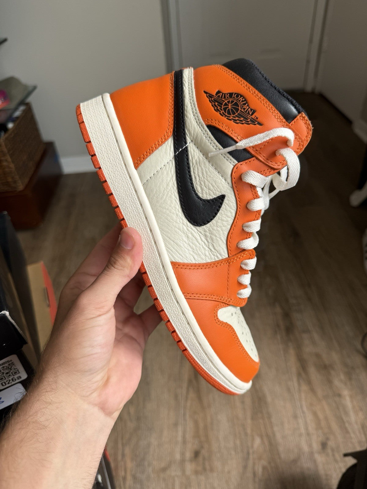 Size 8 - Jordan 1 Retro High Reverse Shattered Backboard