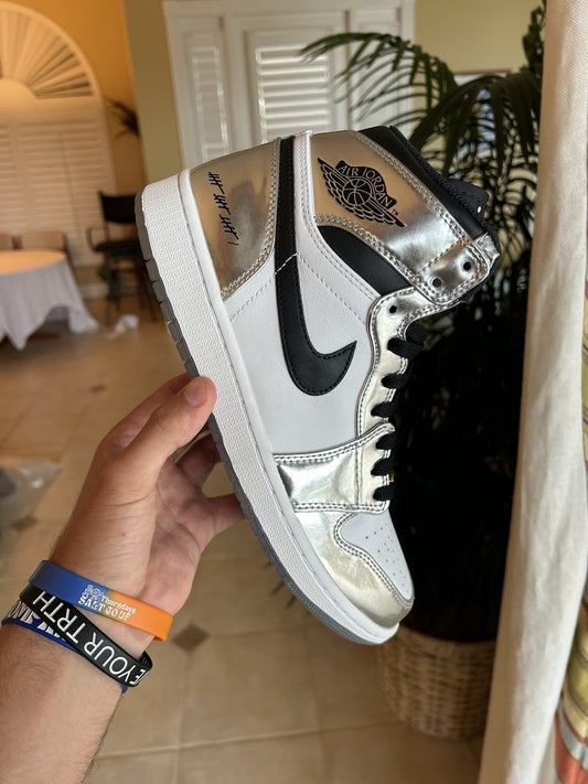 Size 9 - Jordan 1 High Pass the Torch Think 16