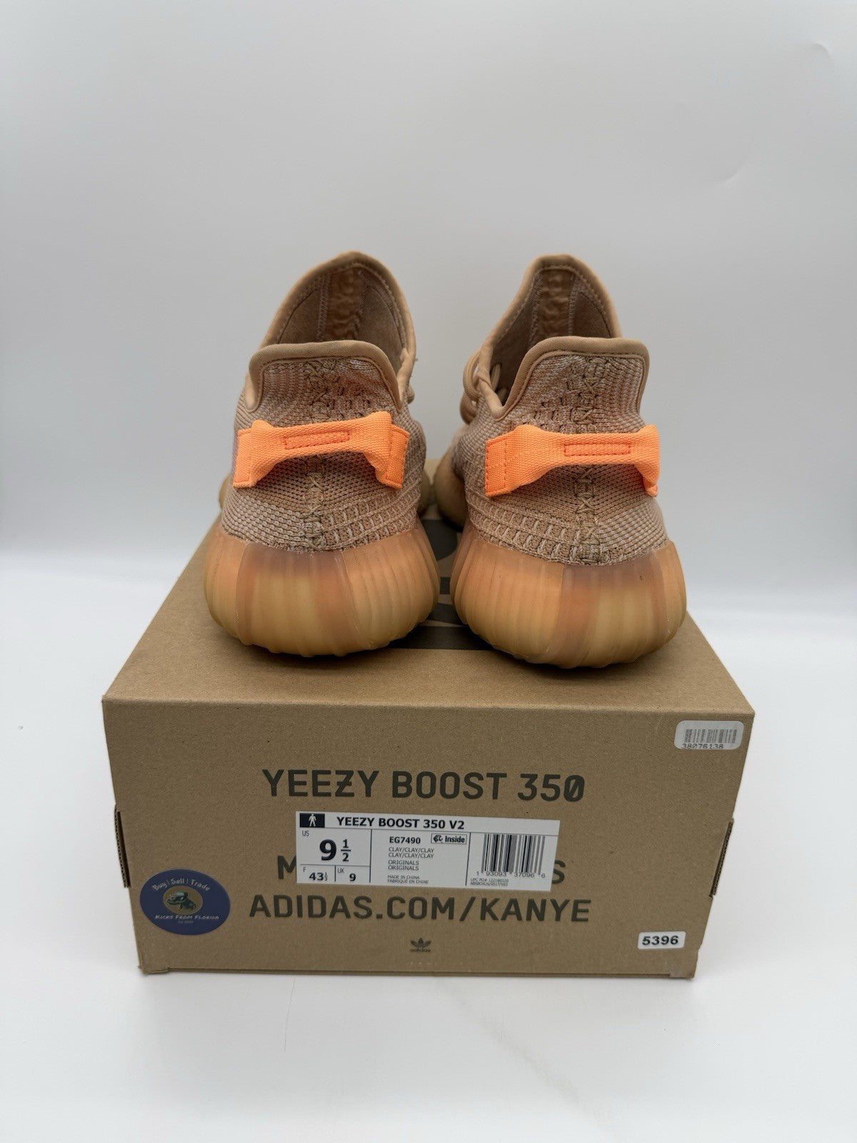 Size 9.5 - adidas Yeezy Boost 350 V2 Clay