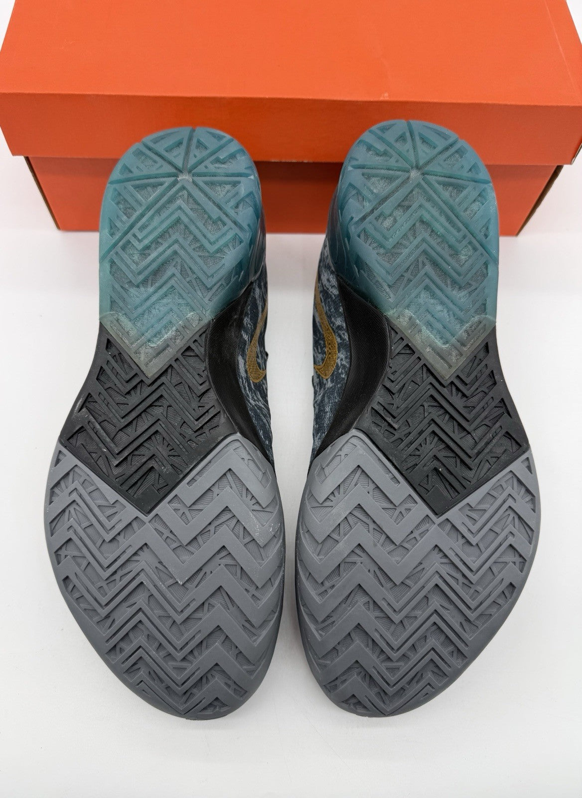 Size 12 - Nike KD 5 Trey China Pack (Brand New)