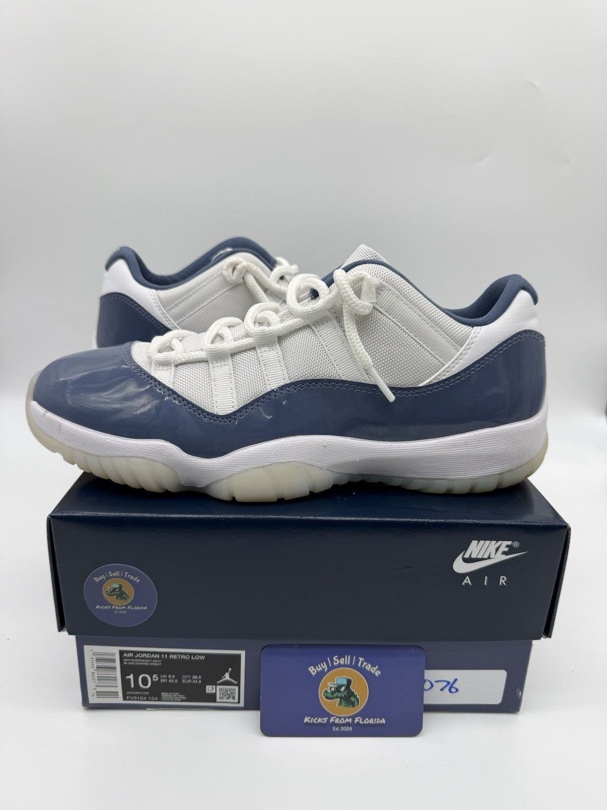 Size 10.5 - Jordan 11 Retro Low Diffused Blue