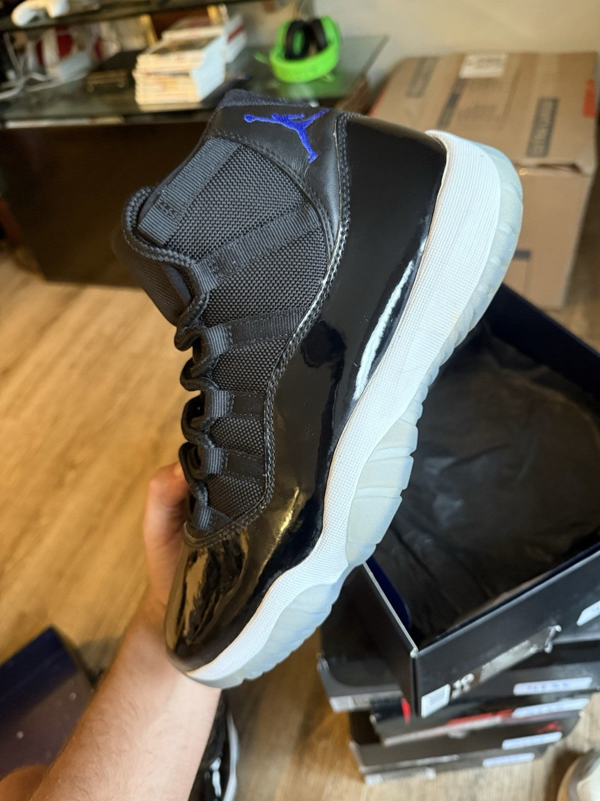 Size 10 - Jordan 11 Retro Space Jam (2016)