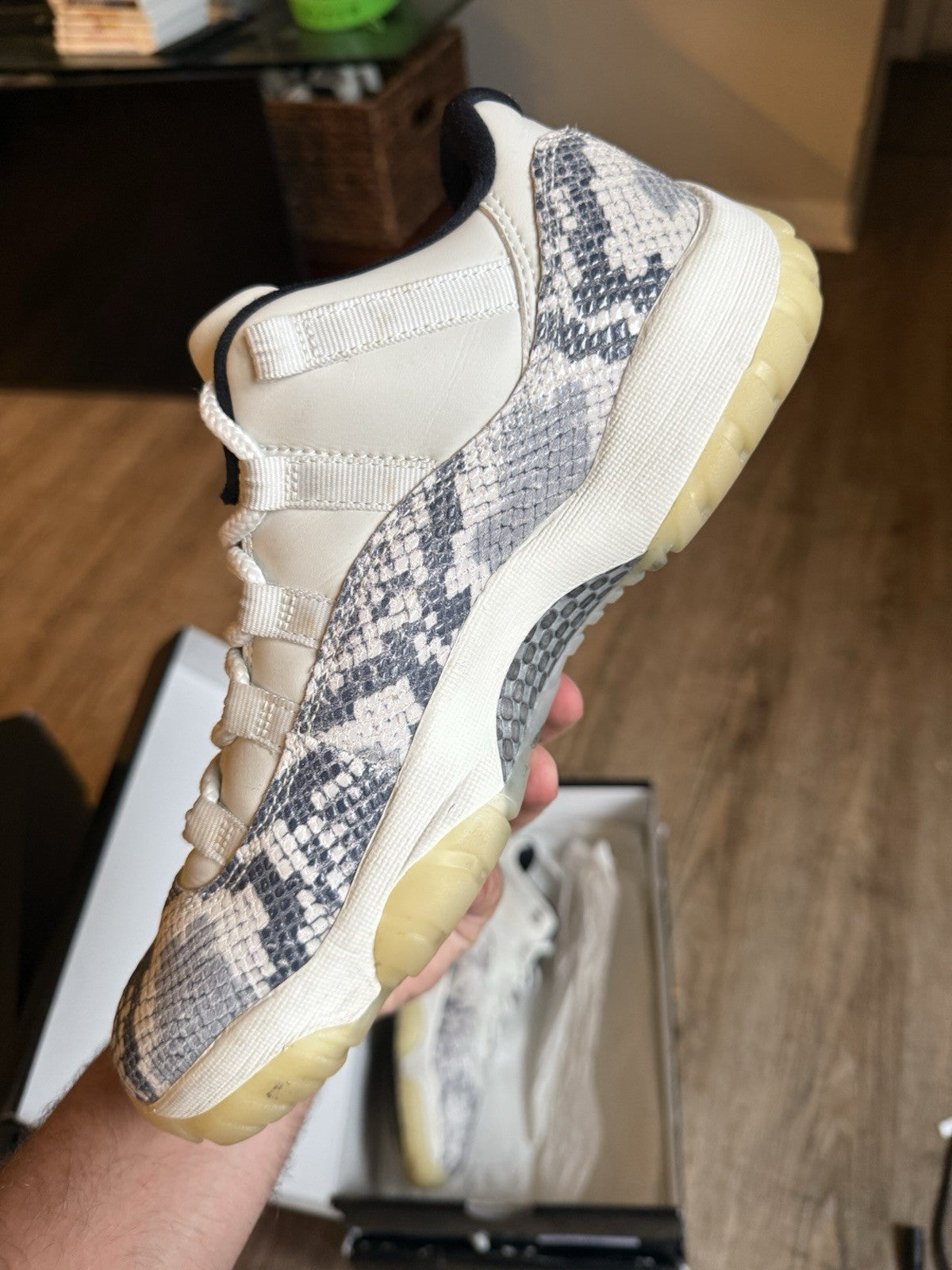 Size 8 - Jordan 11 Retro Low Light Bone Snakeskin