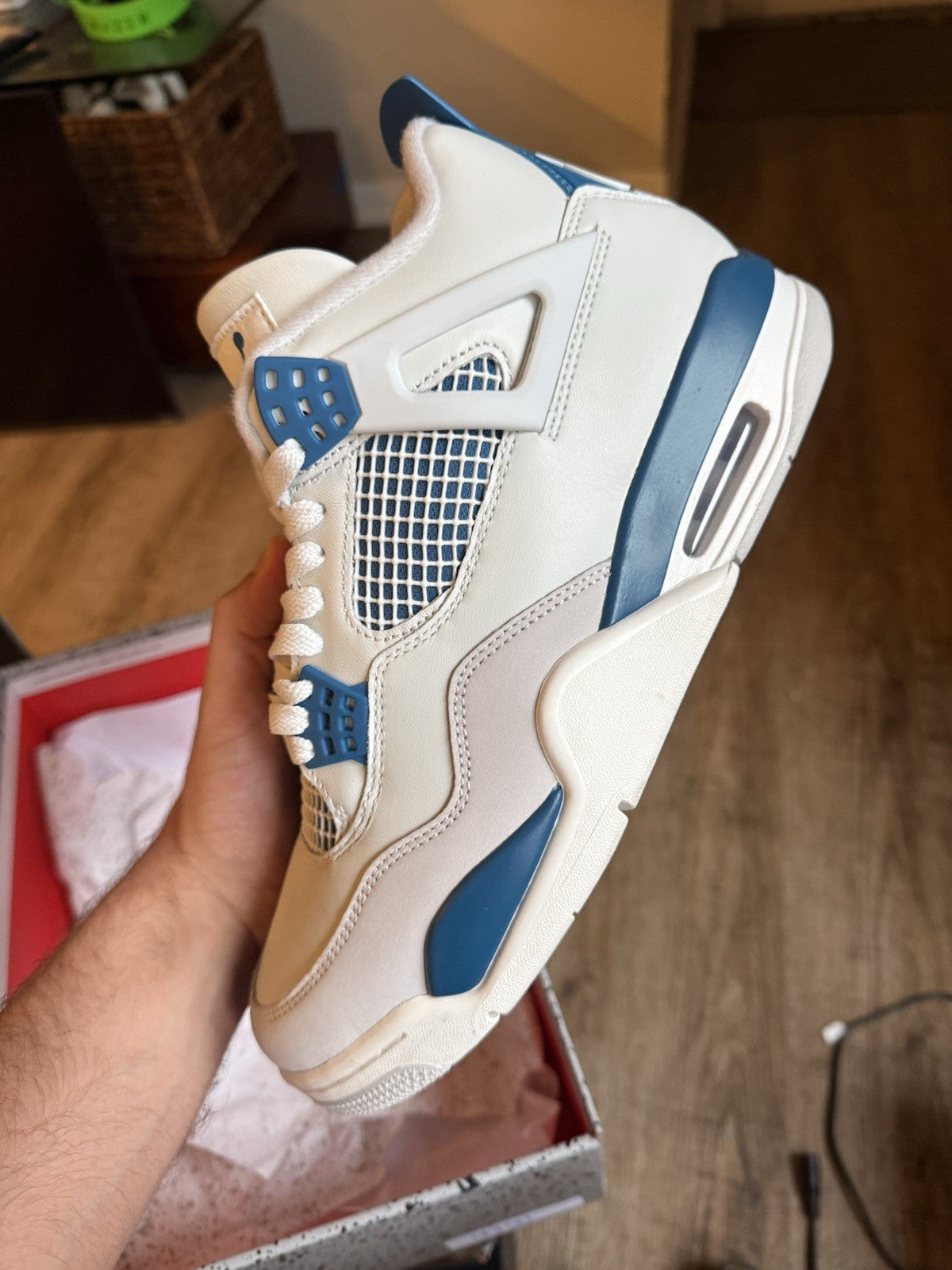 Size 9.5 - Jordan 4 Retro Military Blue (2024)