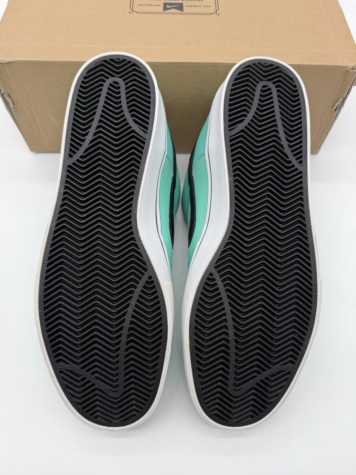 Size 12 - Nike Dunk Low Crystal Mint 2012 (Brand New)