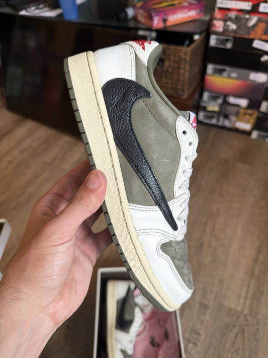 Size 7M - Jordan 1 Low OG SP Travis Scott Medium Olive