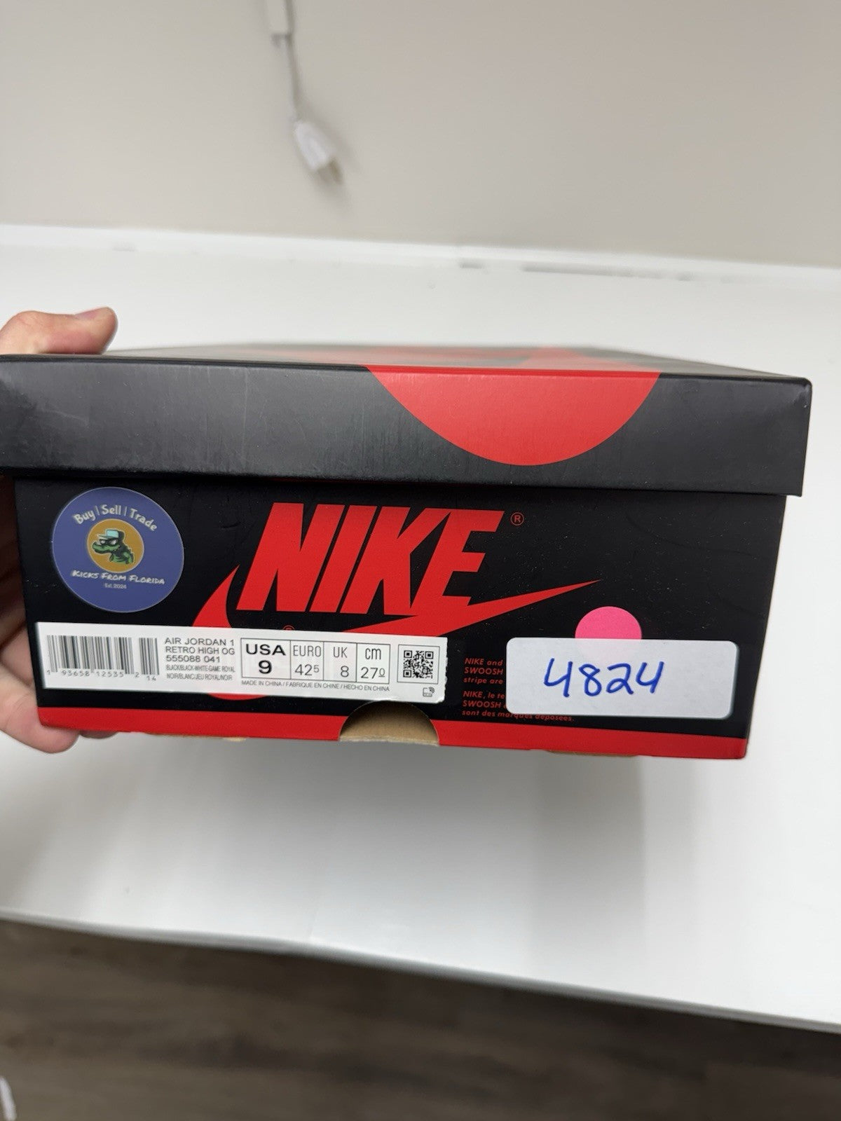 Size 9 - Jordan 1 Retro High OG Royal Toe