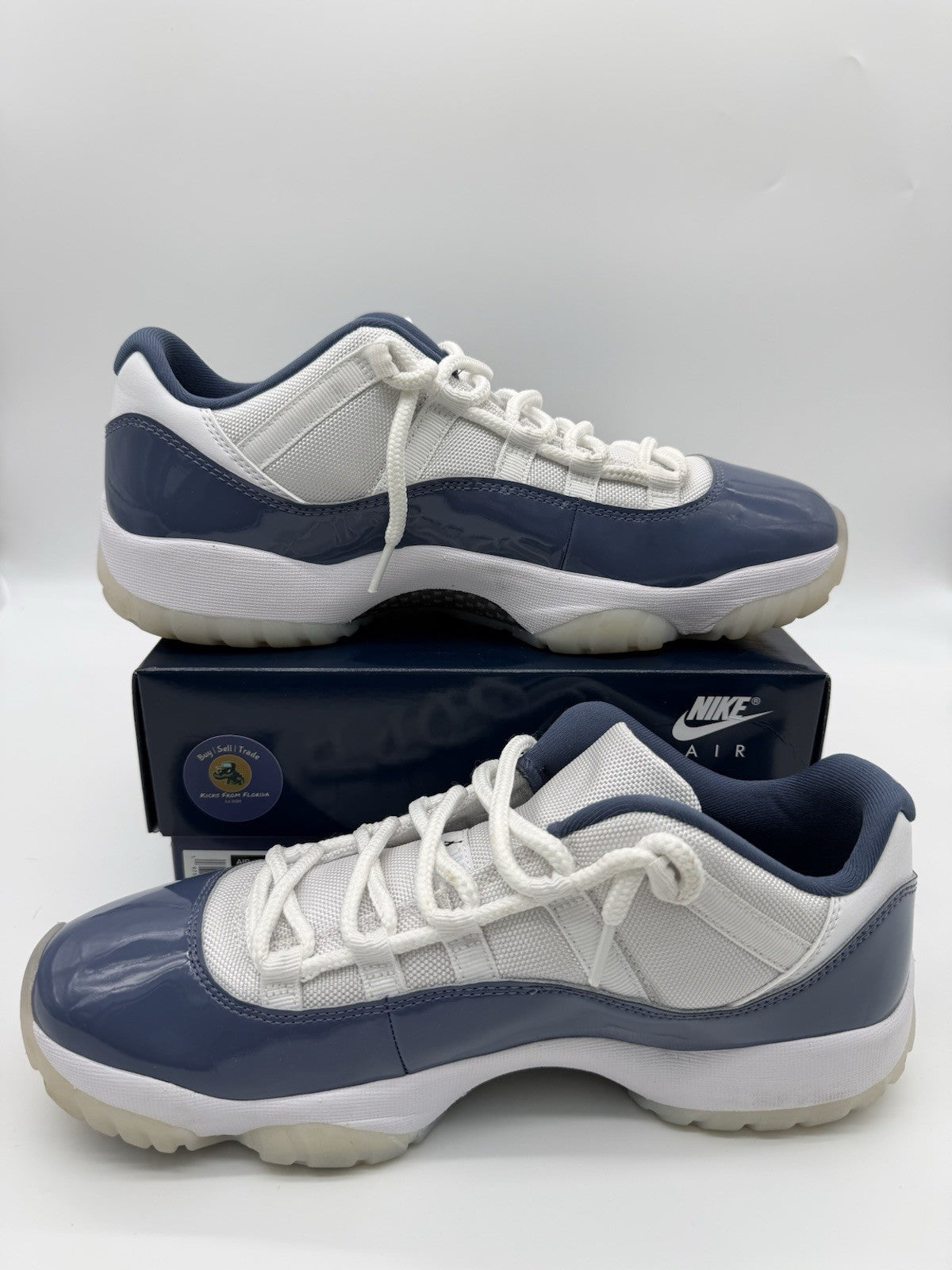 Size 10.5 - Jordan 11 Retro Low Diffused Blue