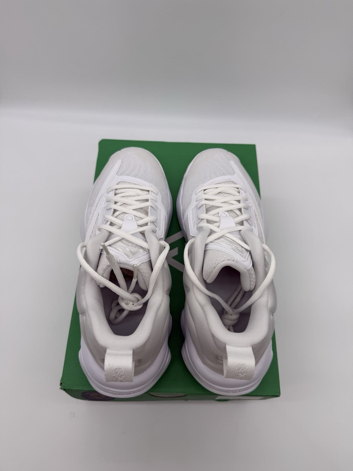 Size 9 - NIKE Giannis Immortality 3 DZ7533-102 (Brand New)
