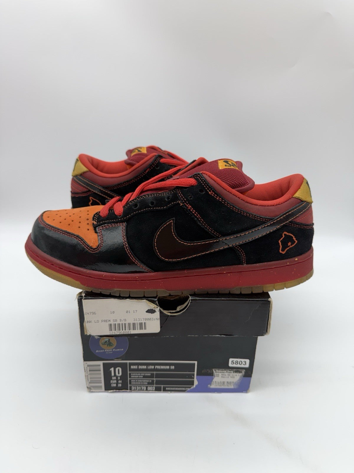 Size 10 - Nike SB Dunk Low Hawaii 2005