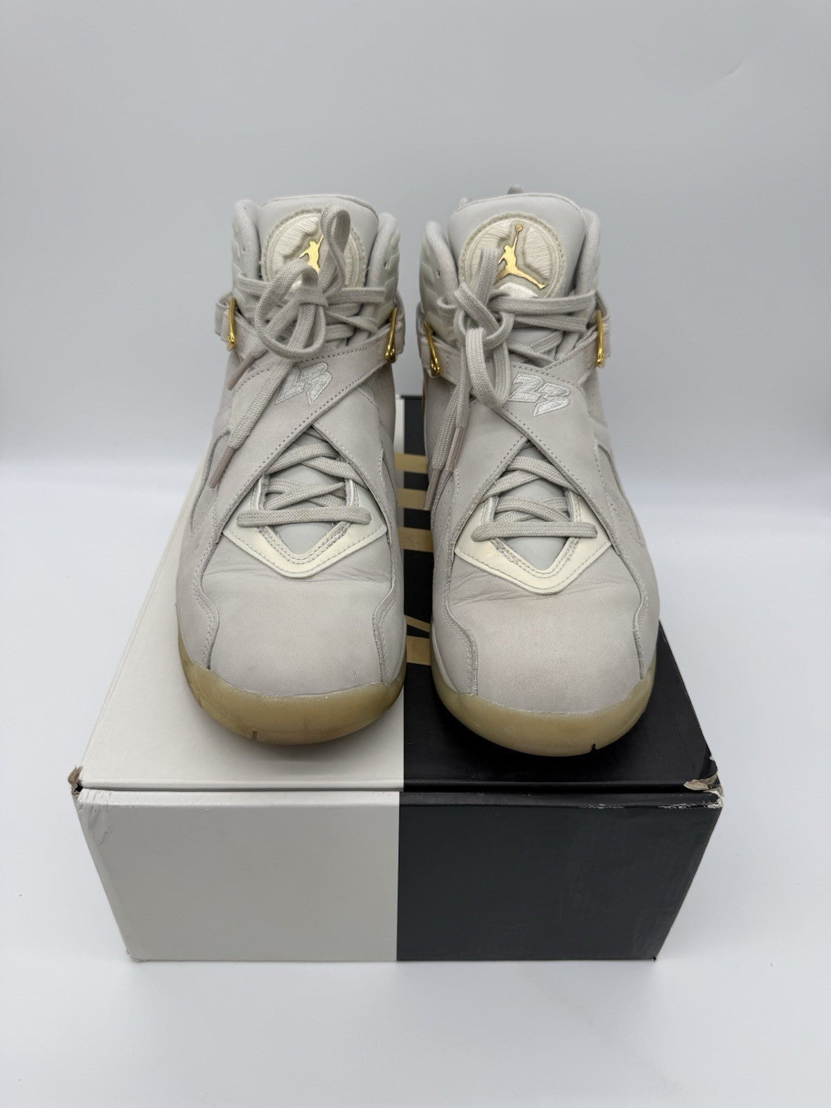 Size 9.5 - Jordan 8 Retro Champagne Confetti