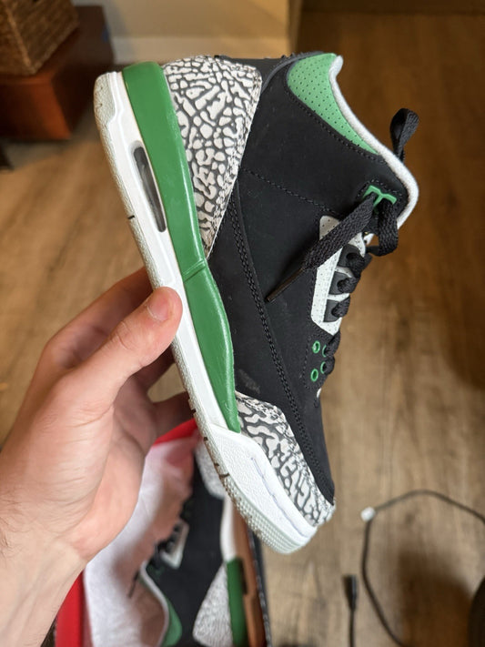 Size 6.5Y - Jordan 3 Retro Pine Green Black (GS)