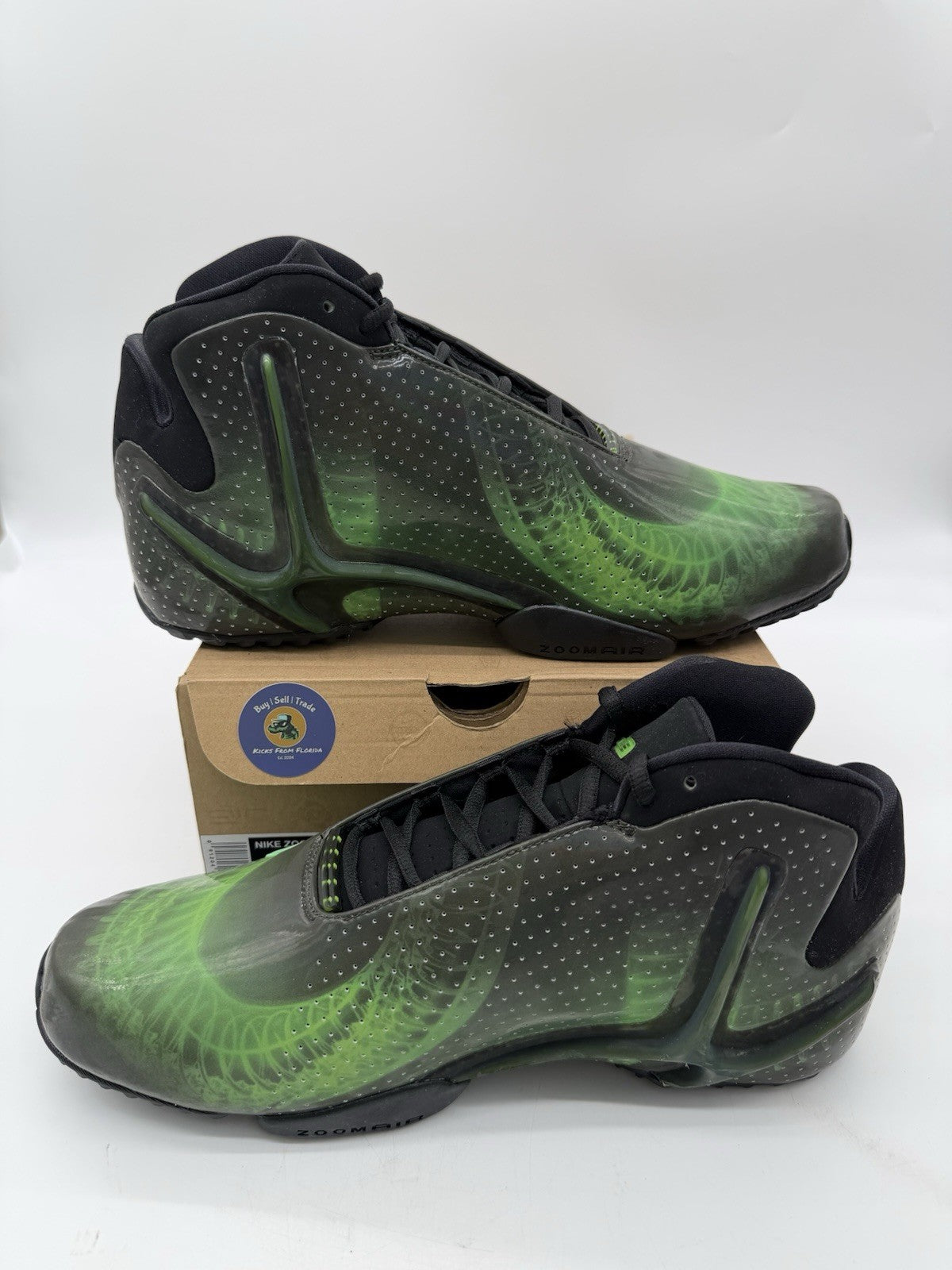 Size 11.5 - Nike Zoom Hyperflight PRM Kobe Superhero Pack (Brand New)