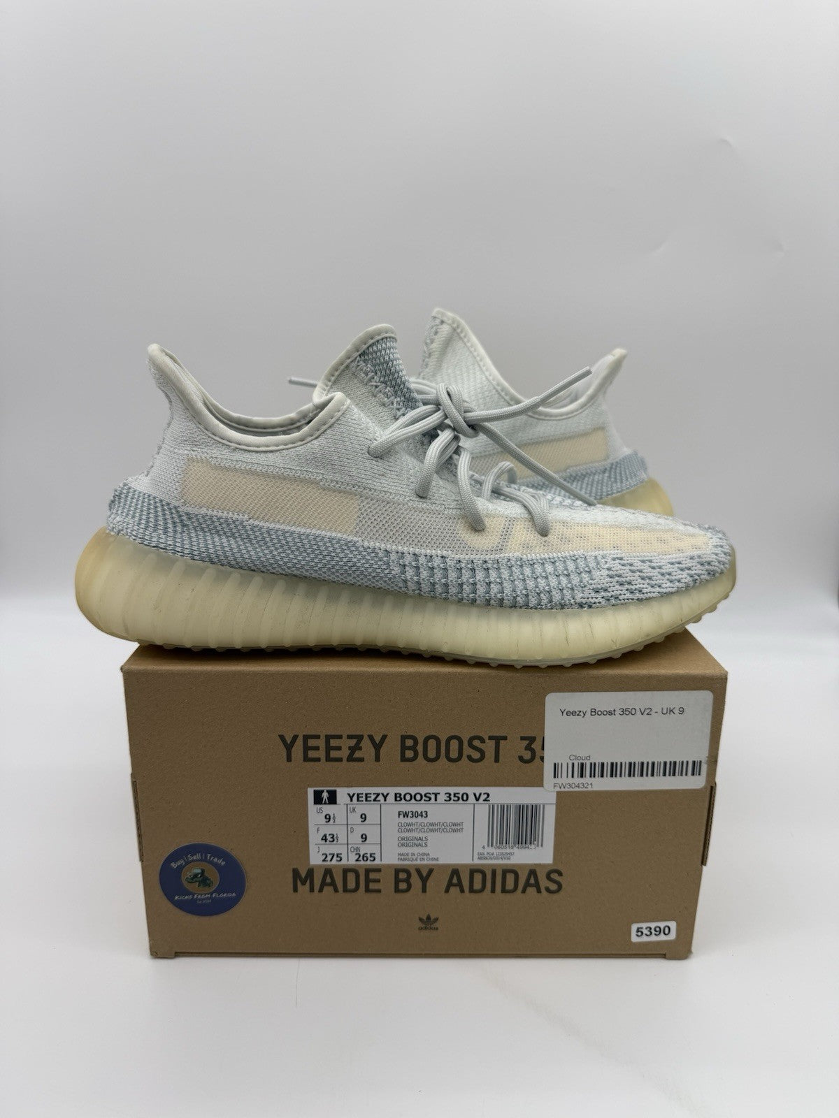 Size 9.5 - adidas Yeezy Boost 350 V2 Cloud White Non-Reflective