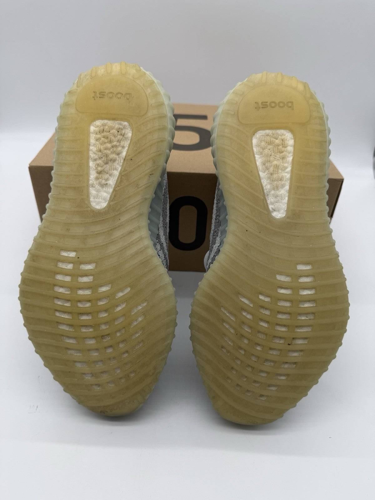 Size 9.5 - adidas Yeezy Boost 350 V2 Low Blue Tint