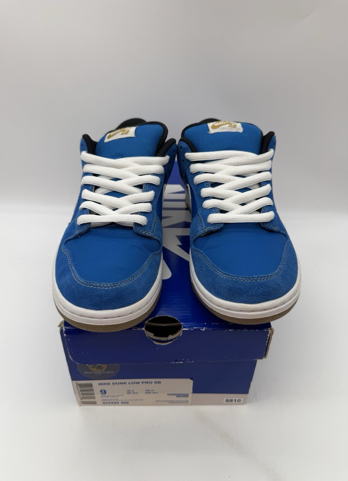 Size 9 - Nike SB Dunk Low Street Fighter Chun Li 2010