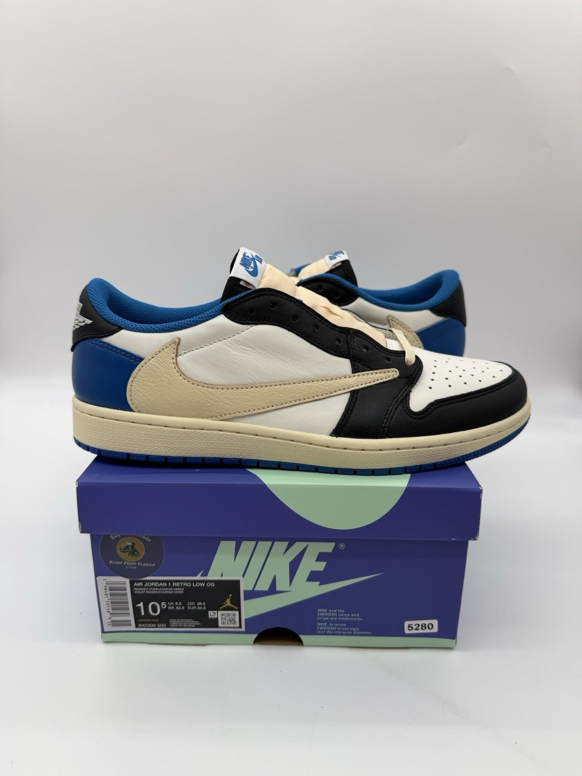 Size 10.5 - Jordan 1 Retro Travis Scott x Fragment Low (Brand New)