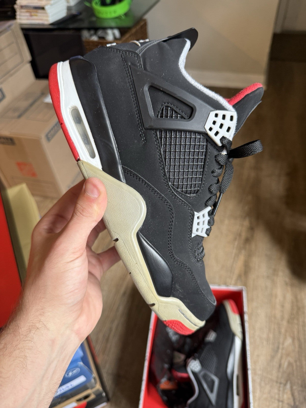 Size 9 - Jordan 4 Retro OG Mid Bred (2019)