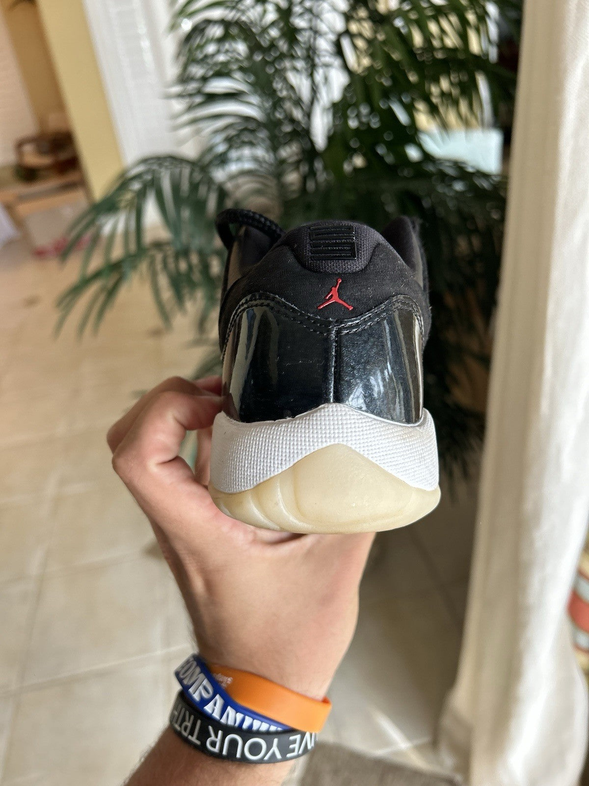 Size 5.5 - Jordan 11 Retro Low GS 72-10