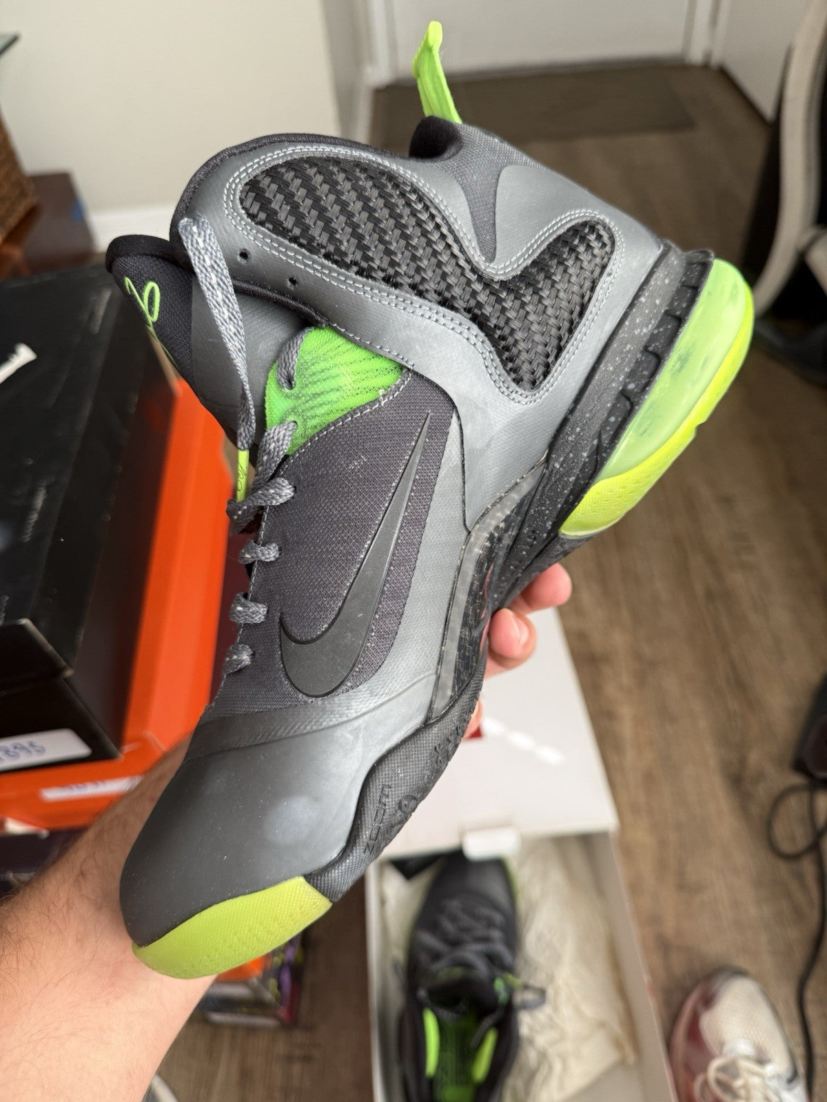 Size 9.5 - Lebron 9 Dunkman (minor seperation)