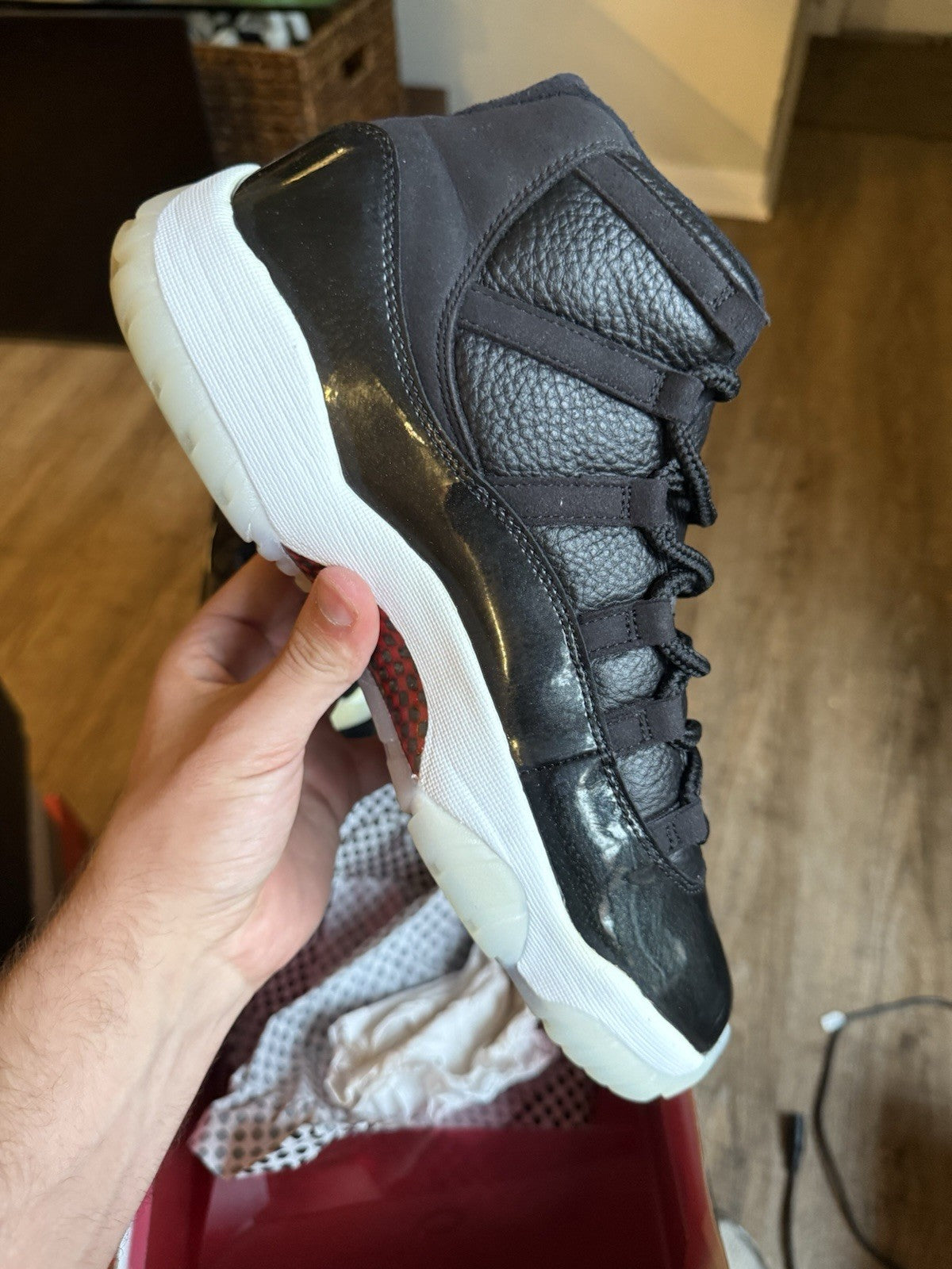 Size 10 - Jordan 11 Retro High 72-10 (2015)