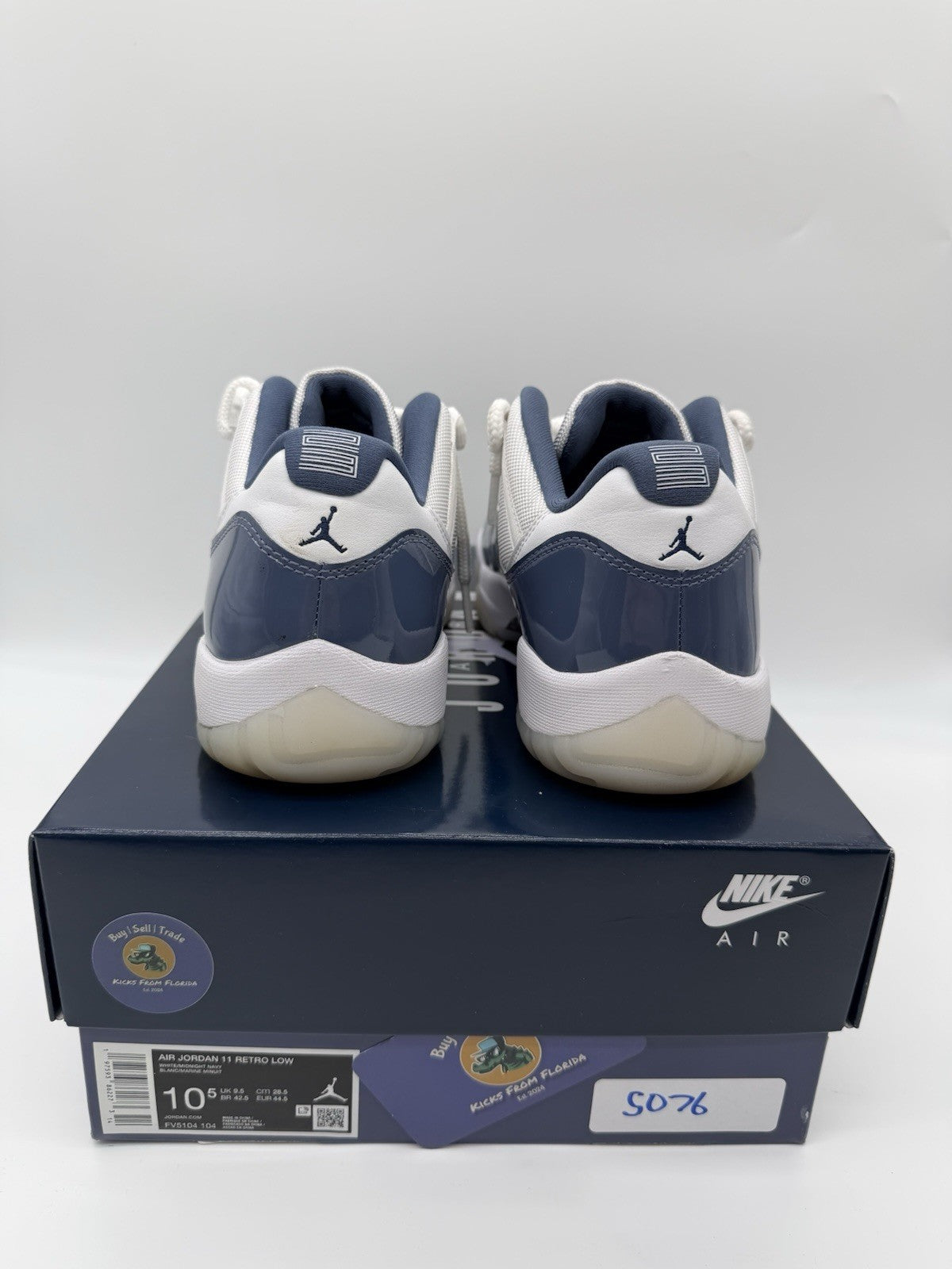 Size 10.5 - Jordan 11 Retro Low Diffused Blue