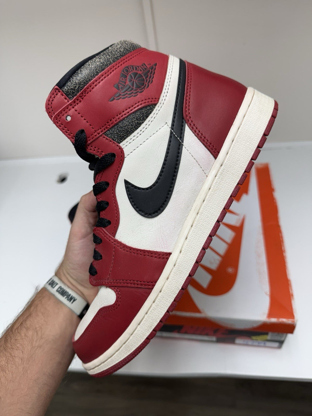 Size 10.5 - Jordan Retro 1 High OG Chicago Lost And Found