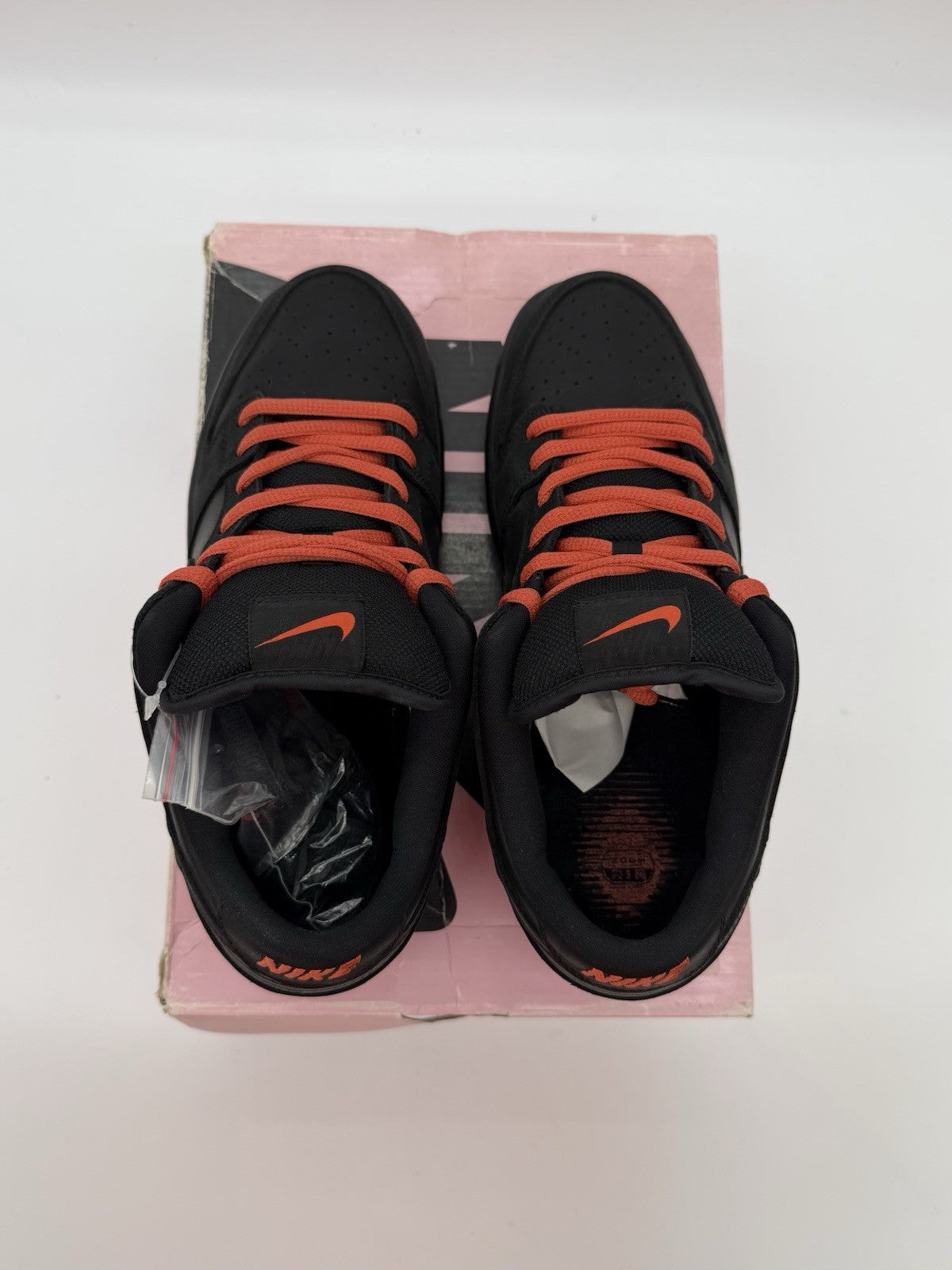 Size 9.5 - Nike SB Dunk Low Black Pigeon 2017