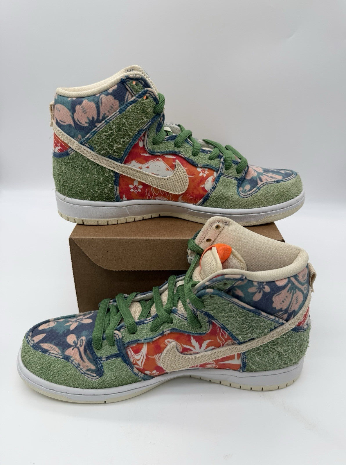 Size 9.5 - Nike SB Dunk High Hawaii 2021