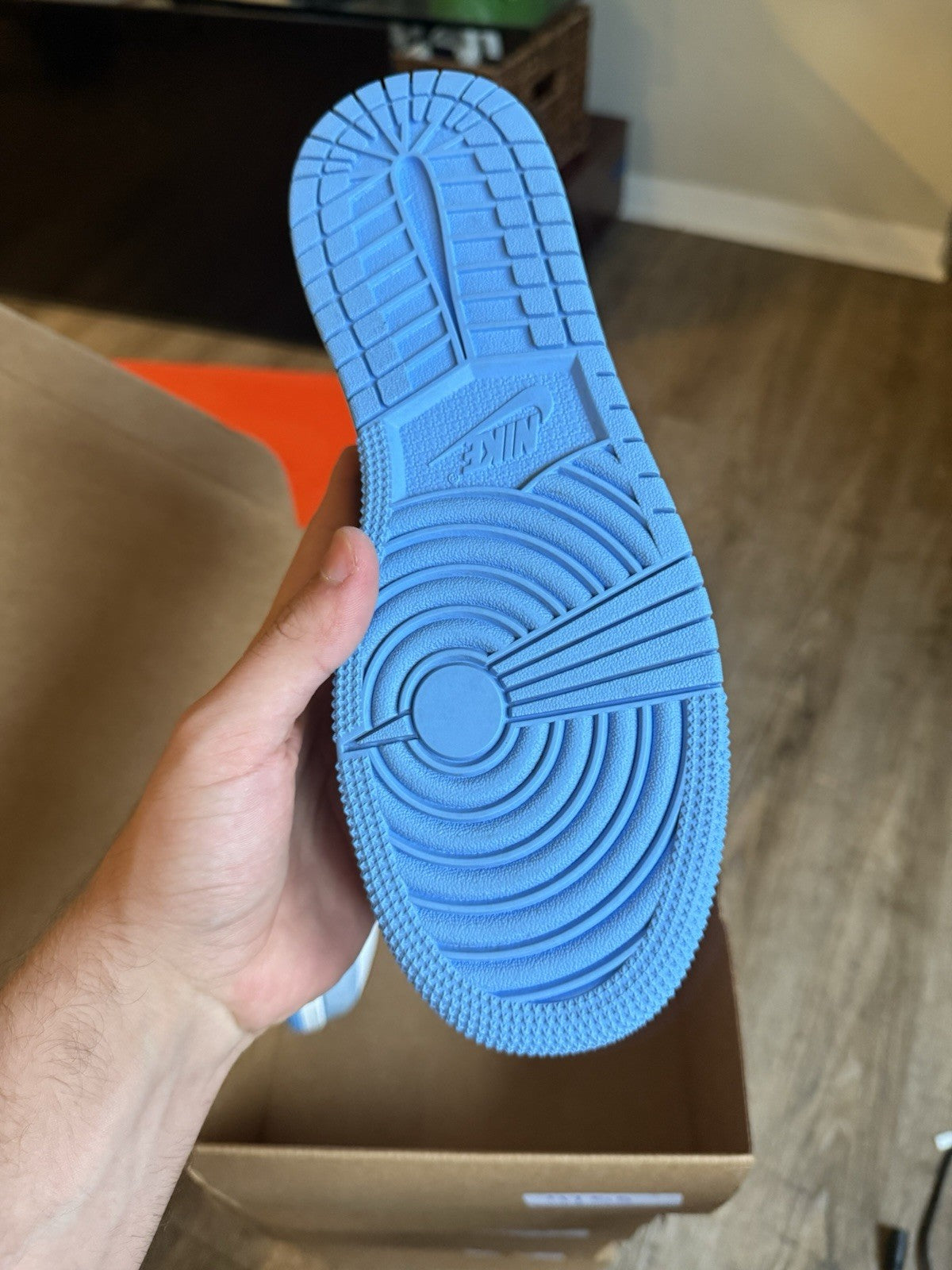 Size 7Y - Jordan 1 Retro OG High University Blue