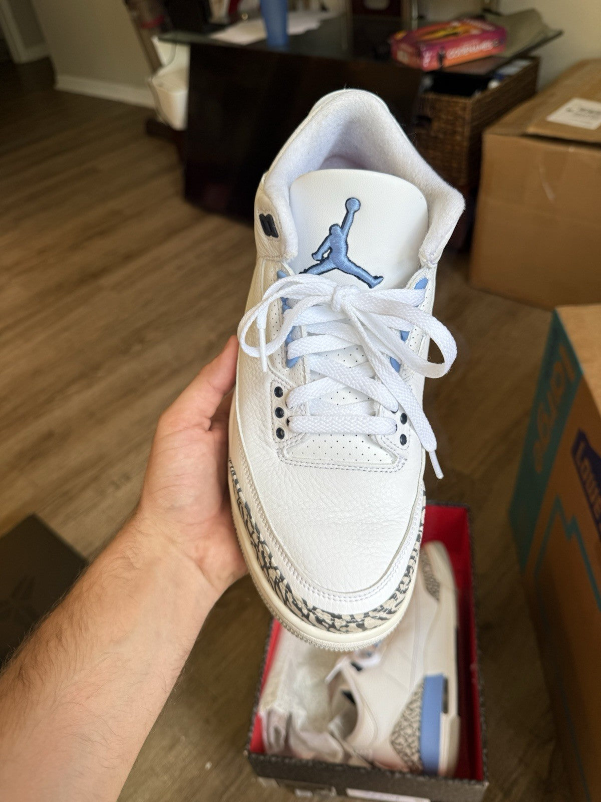 Size 8 - Jordan 3 Retro UNC