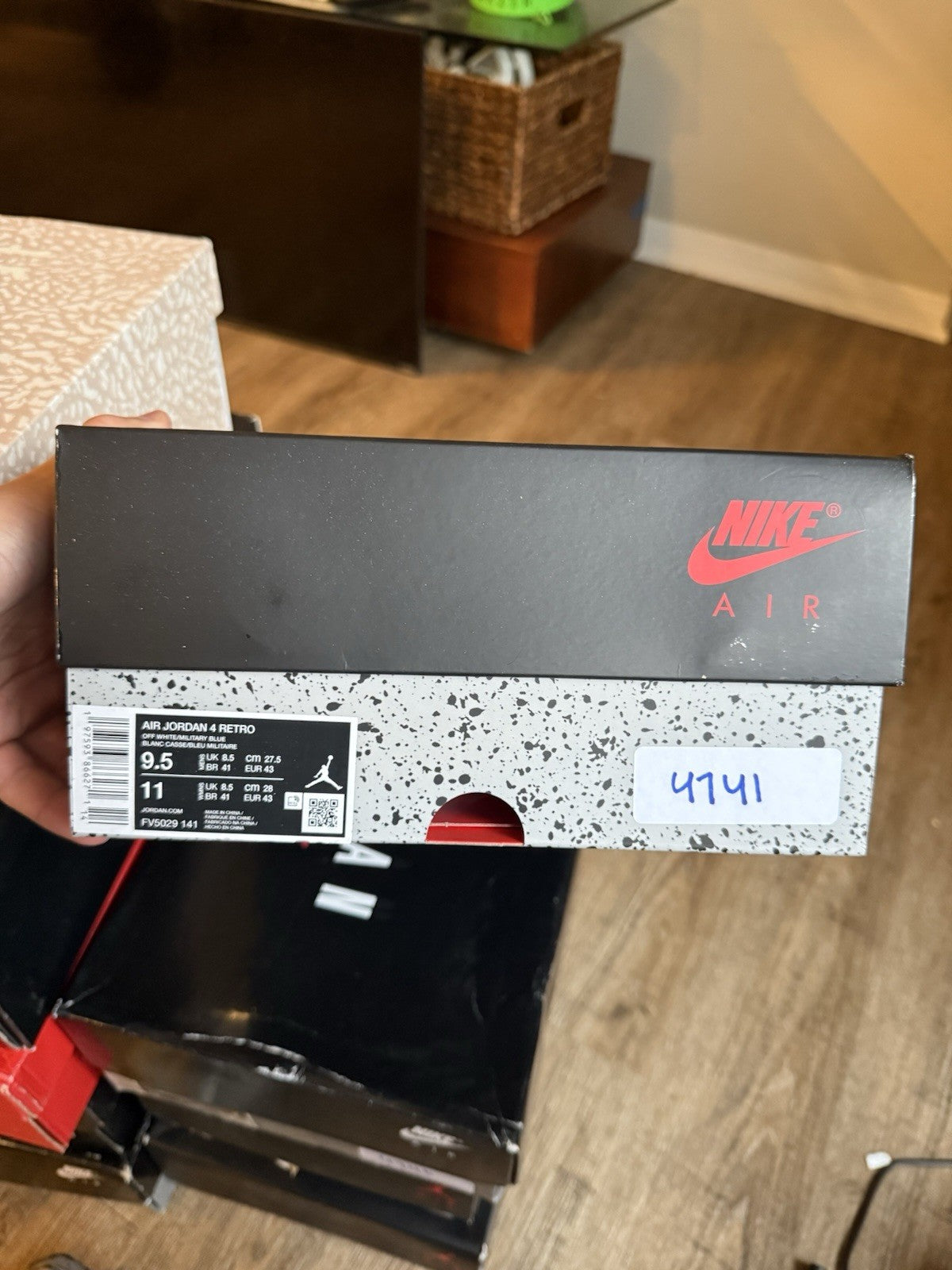 Size 9.5 - Jordan 4 Retro Military Blue (2024)