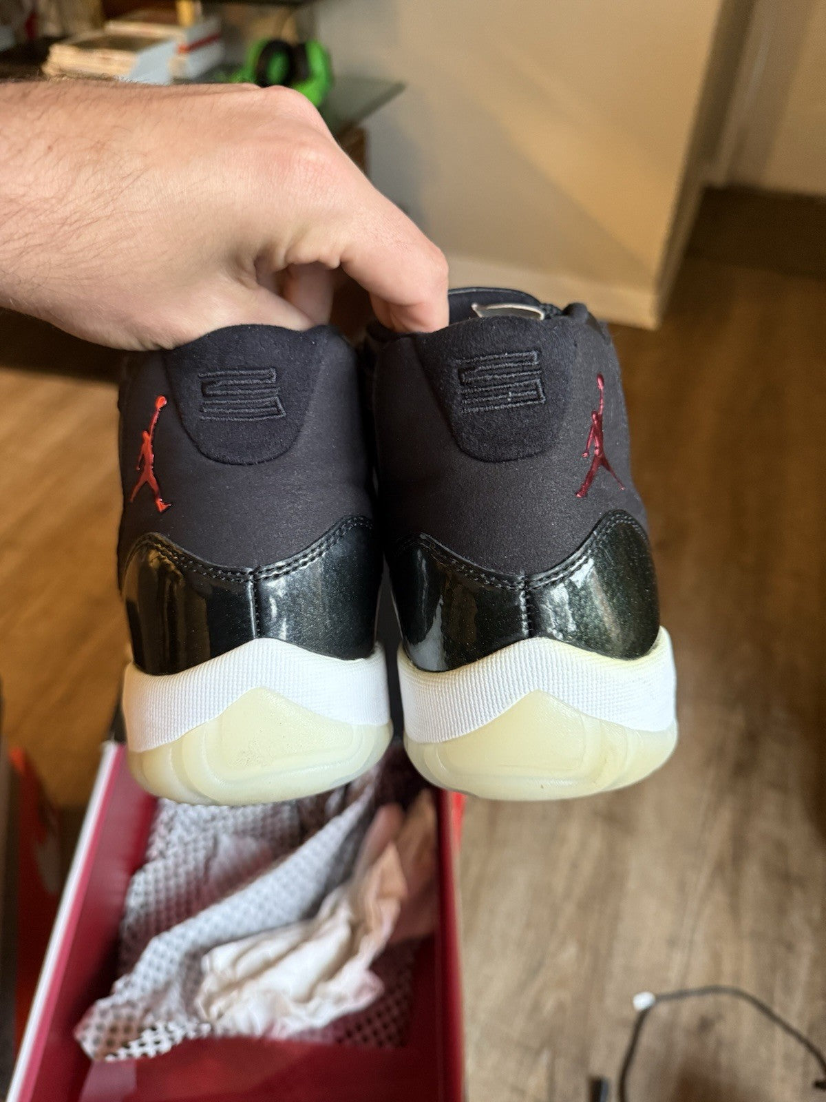 Size 10 - Jordan 11 Retro High 72-10 (2015)