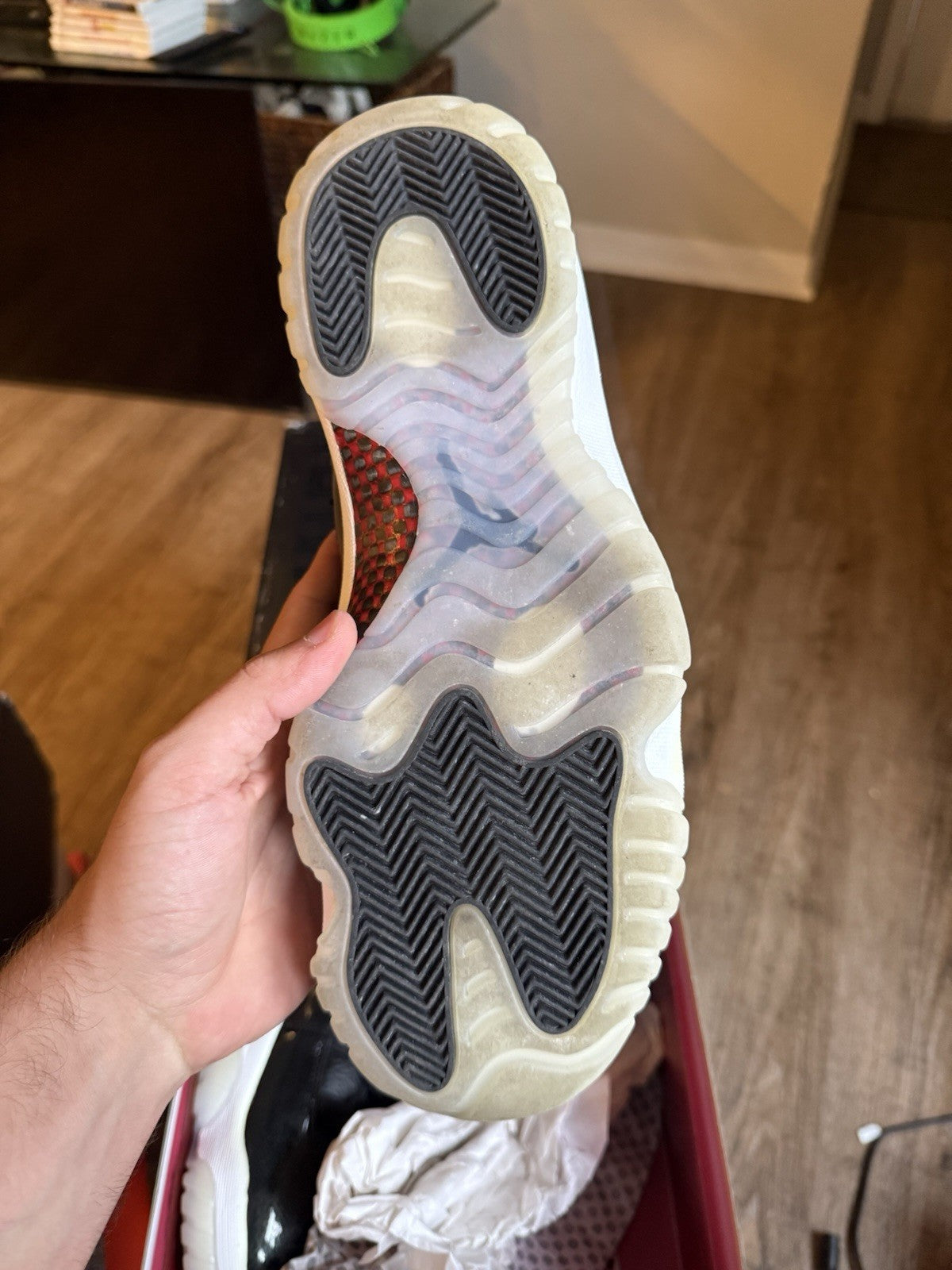 Size 10 - Jordan 11 Retro High 72-10 (2015)