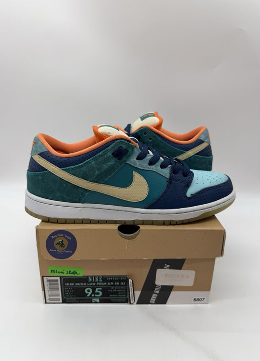 Size 9.5 - Nike SB Dunk Low MIA Skate Shop 2013