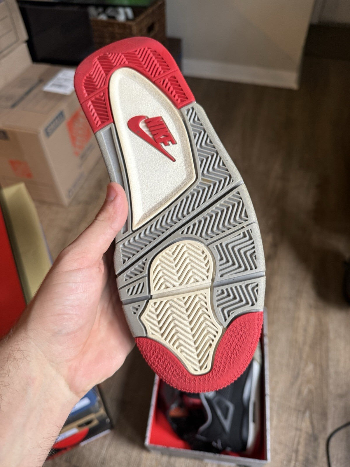 Size 9 - Jordan 4 Retro OG Mid Bred (2019)