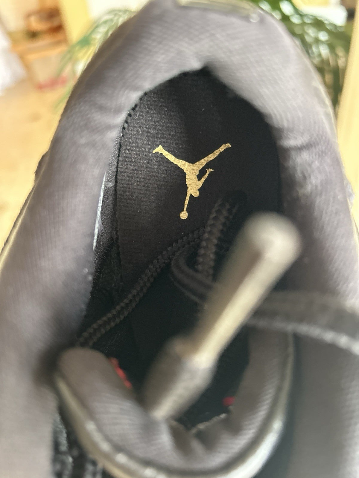 Size 5.5 - Jordan 11 Retro Low GS 72-10