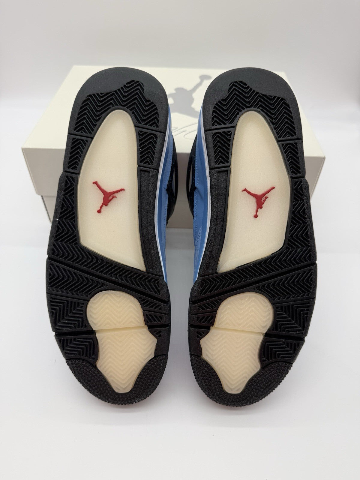 Size 10.5 - Jordan 4 Travis Scott Cactus Jack (Brand New)